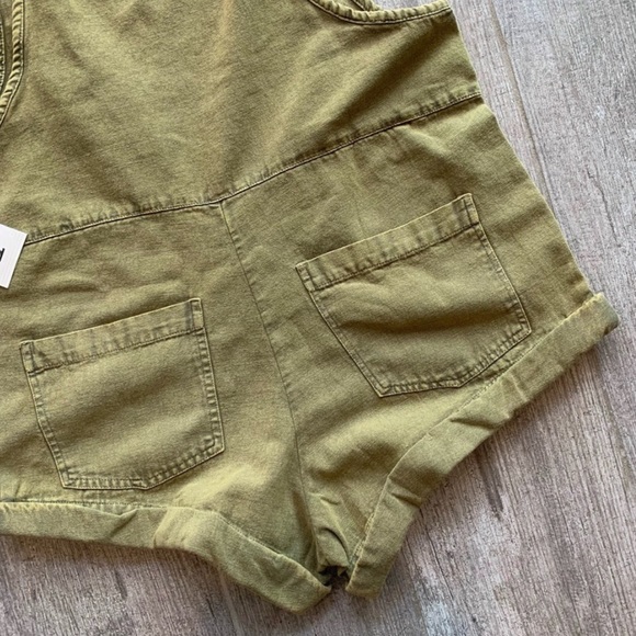 π₯π₯BILLABONG - SALT PLAYSUITπ₯π₯ - Picture 7 of 8